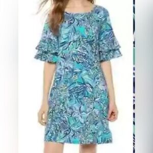 LILLY PULITZER shift dress, loose fit size small, half sleeves & double ruffle